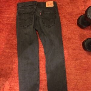 Levi’s black straight jeans 31-30